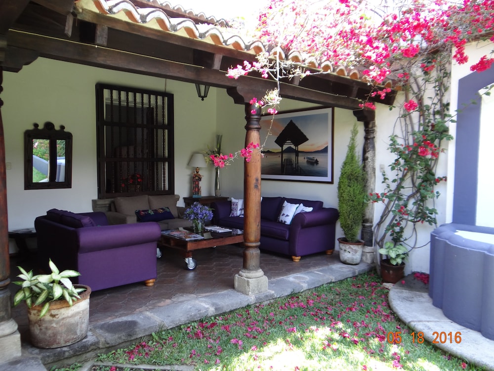 Hotel Casa Naranjo