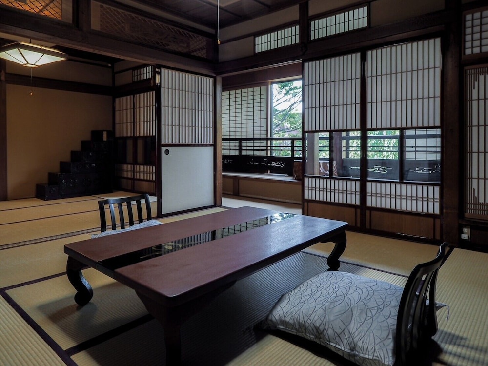 Yatsusankan