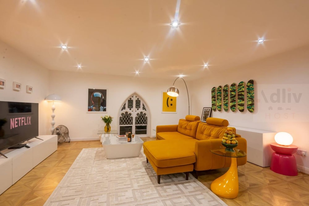 Stunning Chapel Margate Hideaway by Adliv