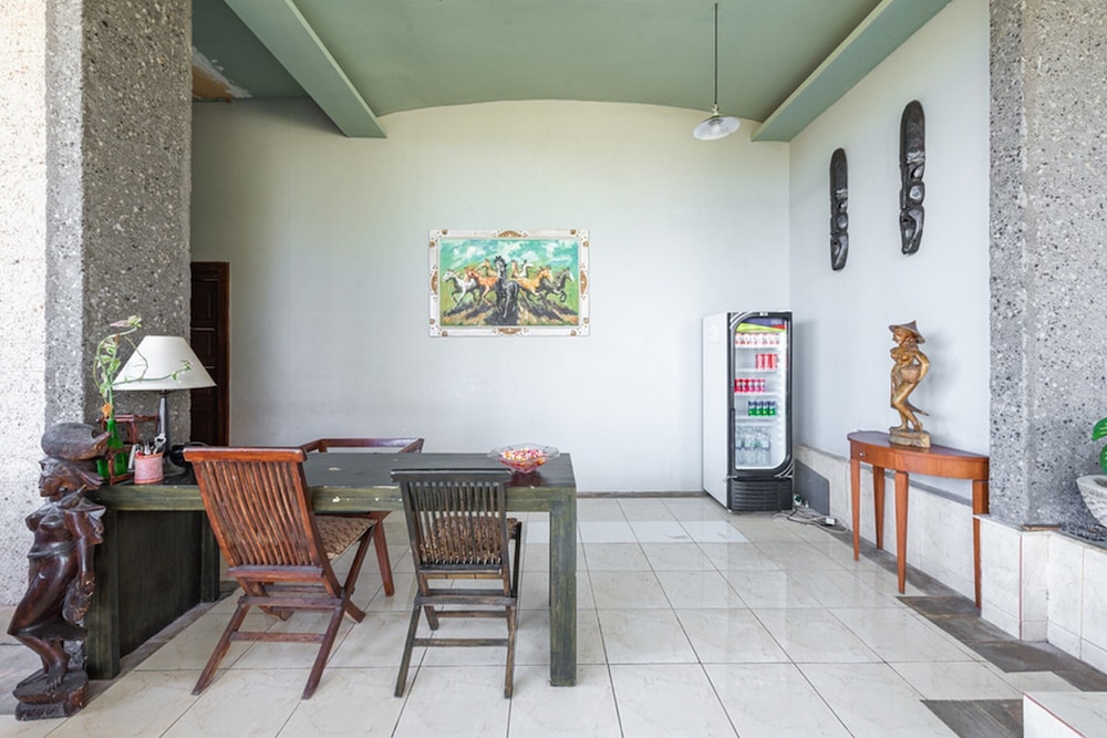 RedDoorz @ Balakosa Resort Sanur