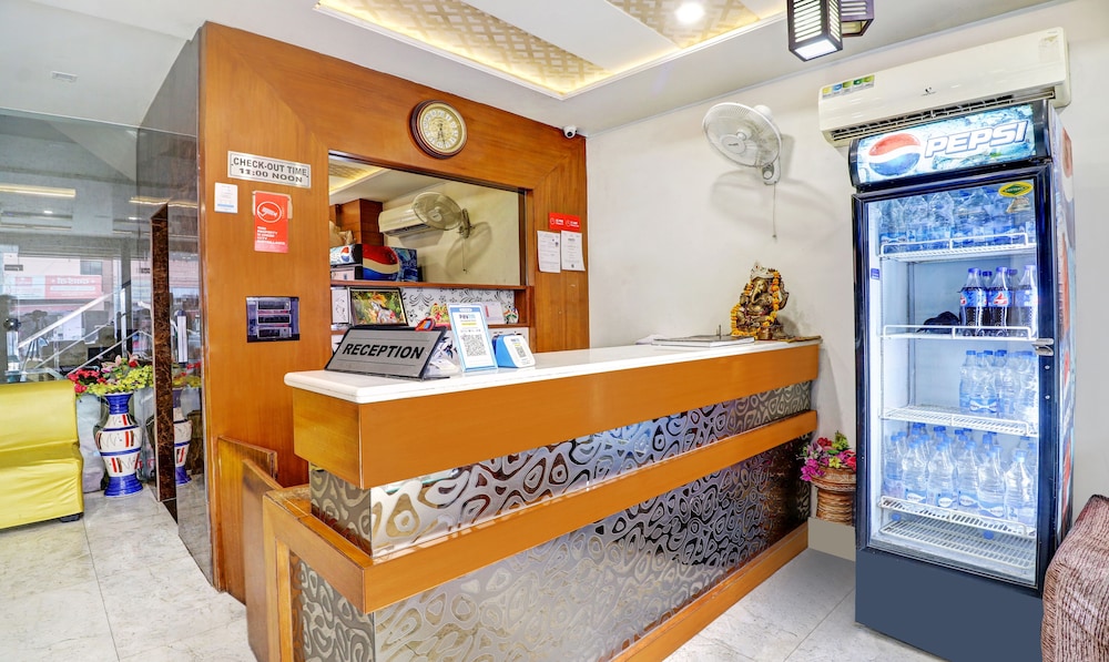 Itsy Hotels Anjali Mahal 500, Mtrs From Mathura Railway Station view 3