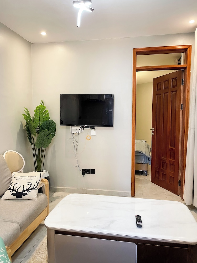 Nsiimenta Stay 1BR view 5