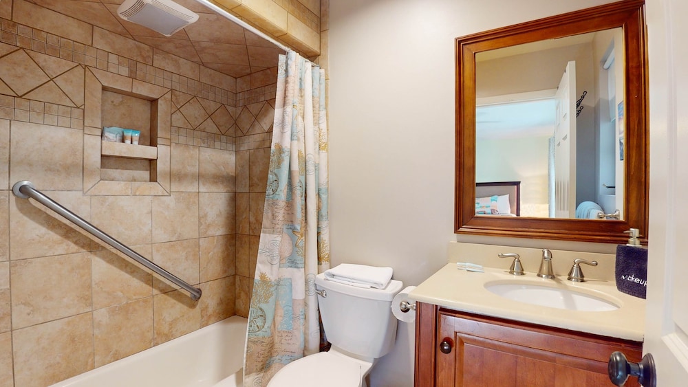 Paradise Cove 4 Bedroom Home