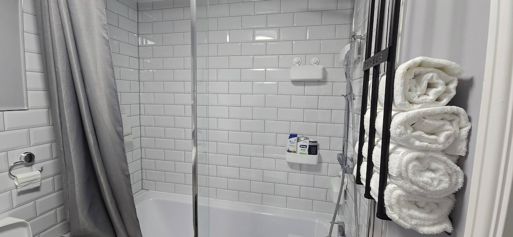 Stylish 2-bed Apartment in Newport, Perfect for a Relaxing Getaway