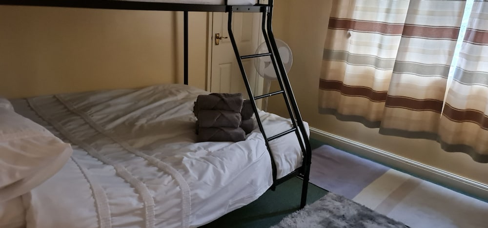 Picturesque Family Hideaway Chipping Ongar Essex