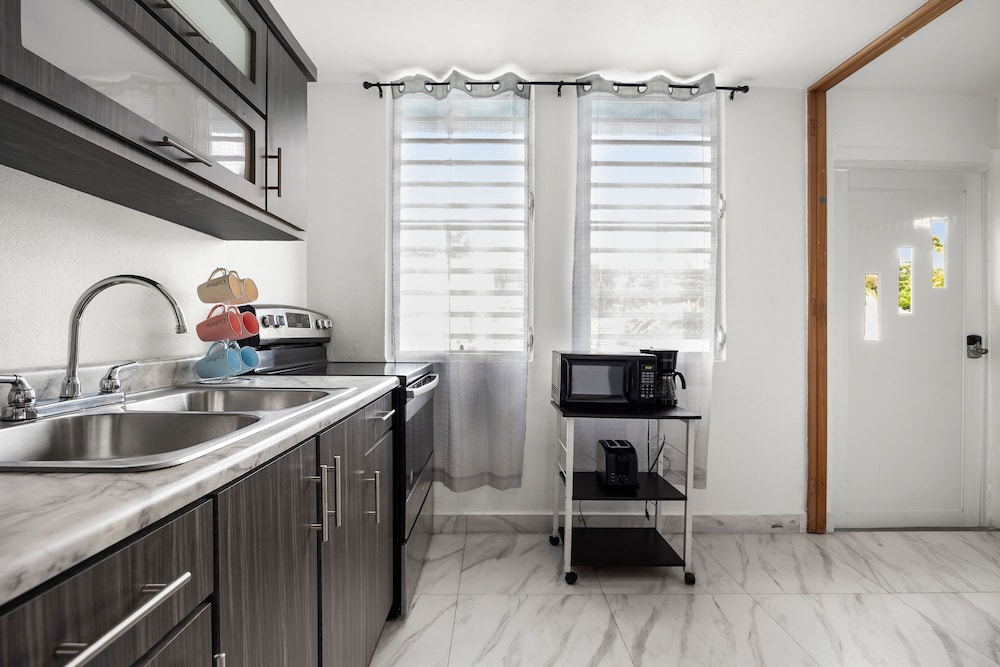 Pool Villa Pet-friendly Near Beach