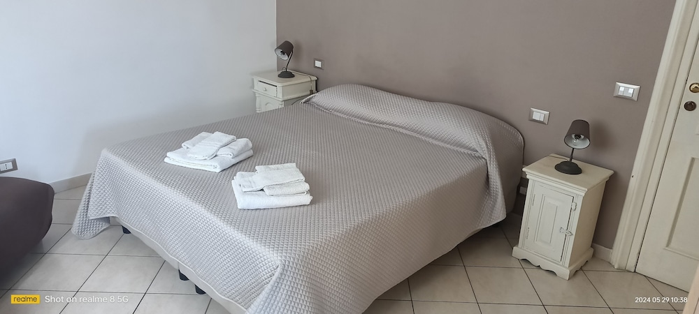 Almaran Bed & Breakfast
