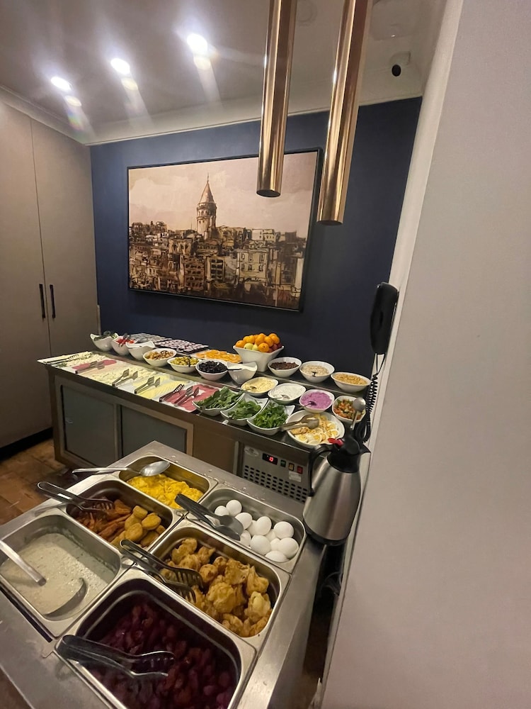 Nevi Otel & Süitler İstanbul Taksim - Image 33