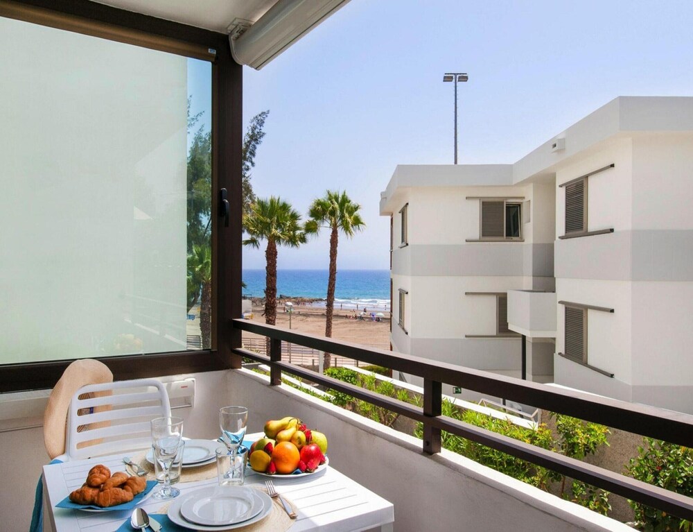 Modern Flat With Side sea View in San Augustin