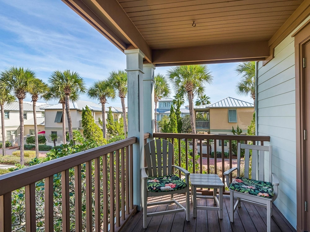 Mon Petit Chateau - Gulf Side - Sleeps 8 view 2
