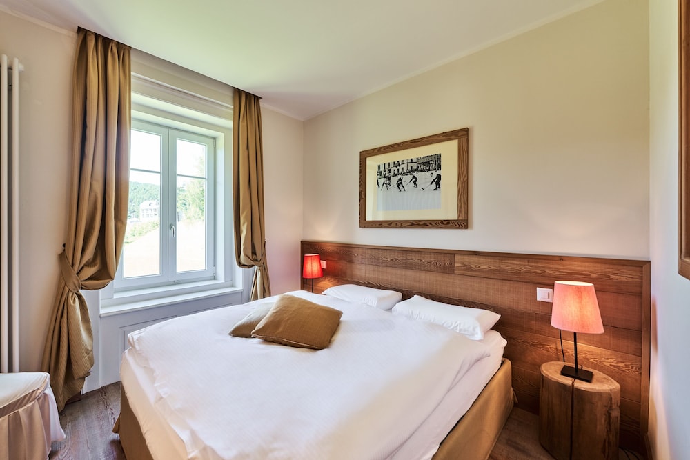 Maloja Club House