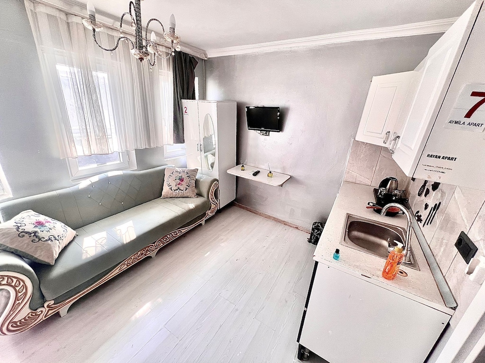 Taksim The Capital Center Hotel