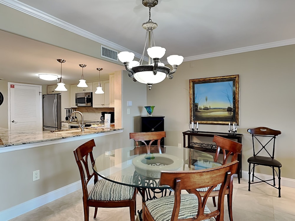 Breakers East by Southern Vacation Rentals