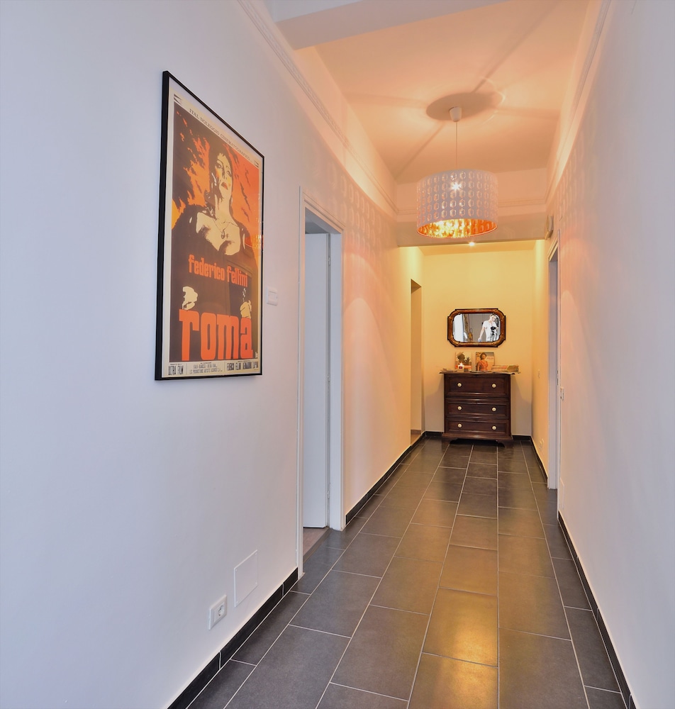Romantica Rooms