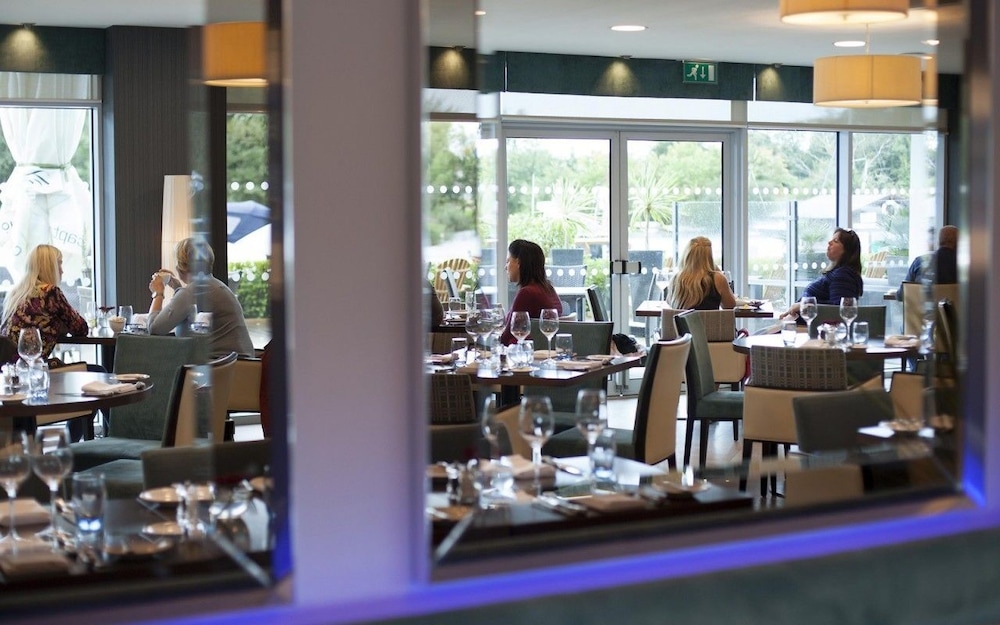Christchurch Vacations - Captains Club Hotel - Property Image 1