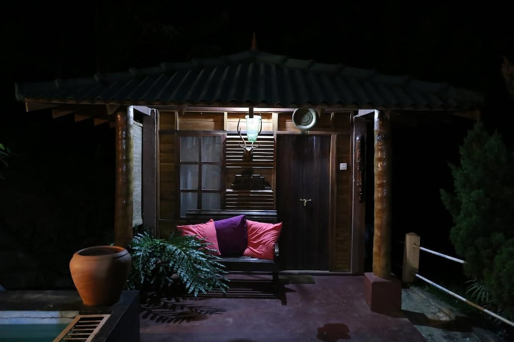 Plantation Retreat