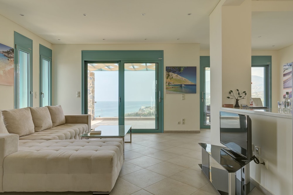Ouzo Panoramic Houses 1, with private pool