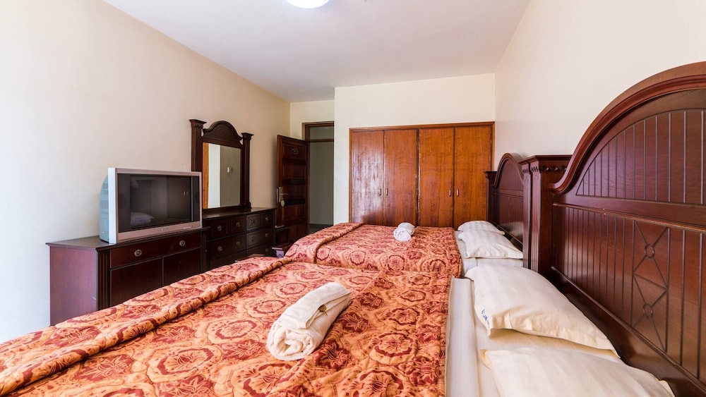 Trendy Deluxe Twin Rooms In Masaka - 2 view 3