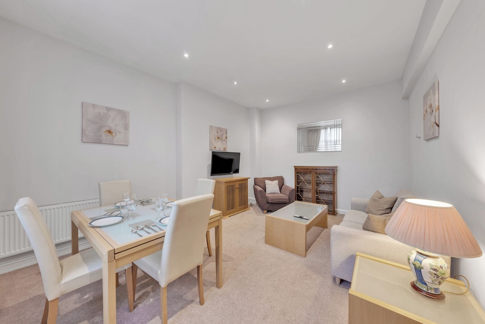 The Hertford Boutique