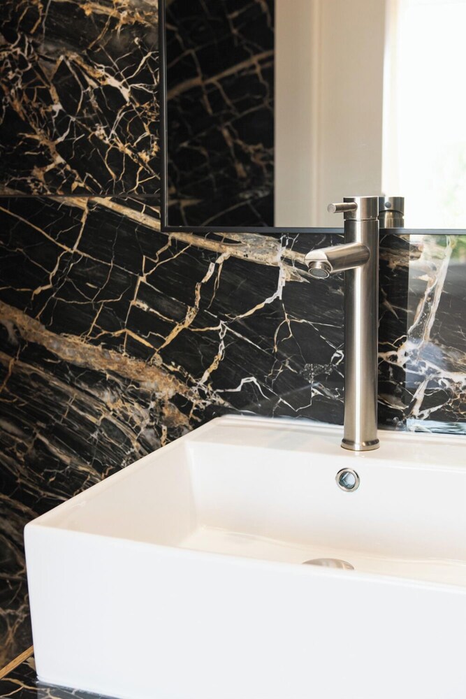 New Elegance suites