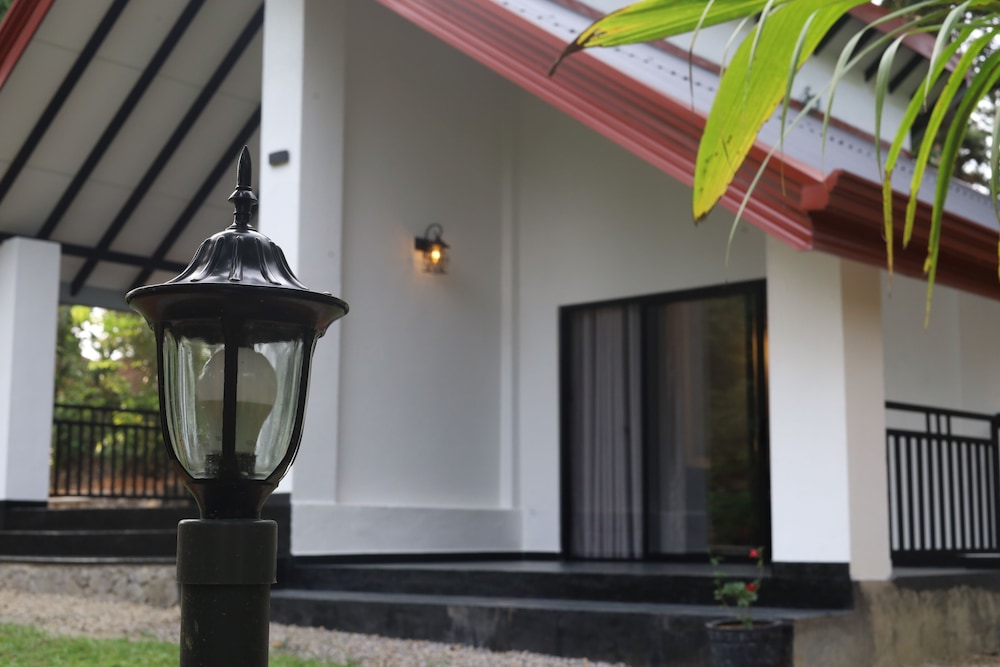 Nildiya Cottages
