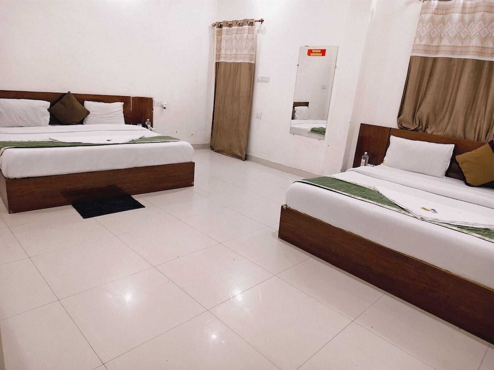 Radhe Shyam Resort By HRG Vrindavan