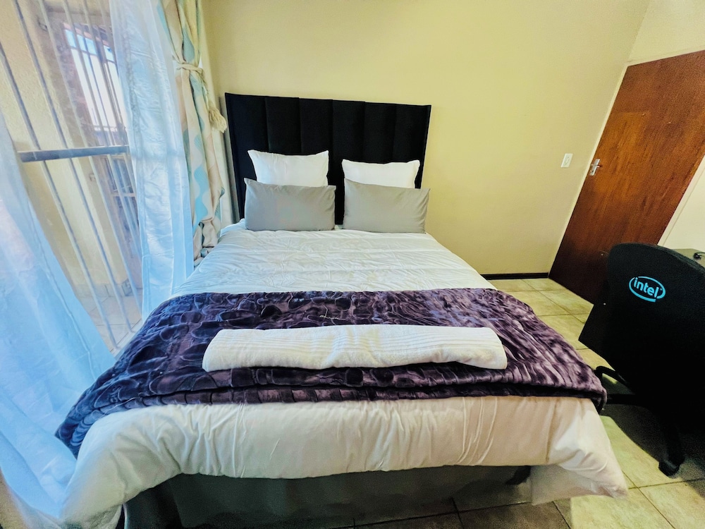 Room-honeyhills Excellence Resorts C