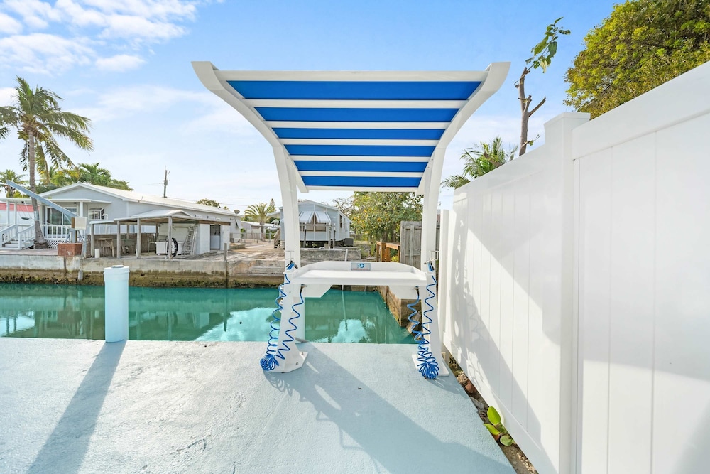 Azul Paradise - Waterfront - Heated Pool - Dock