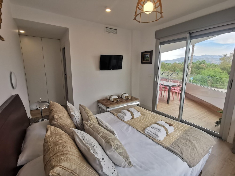 Apartment in Motril Near Los Moriscos Golf