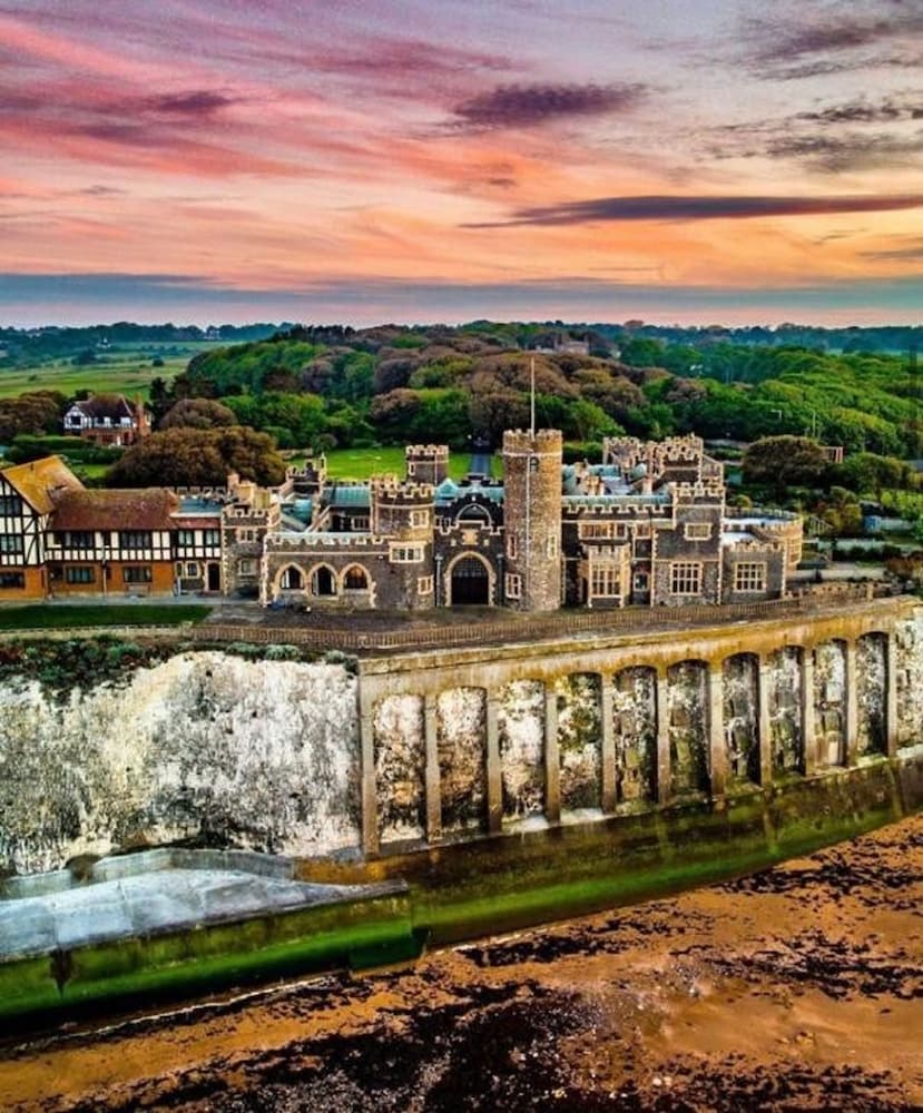 Luxury Ocean North Foreland Golf View By Adliv