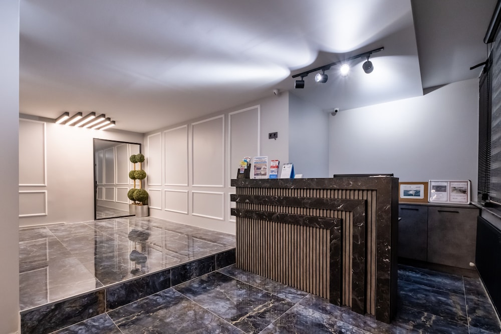 Kraliçe Oteli - Image 32