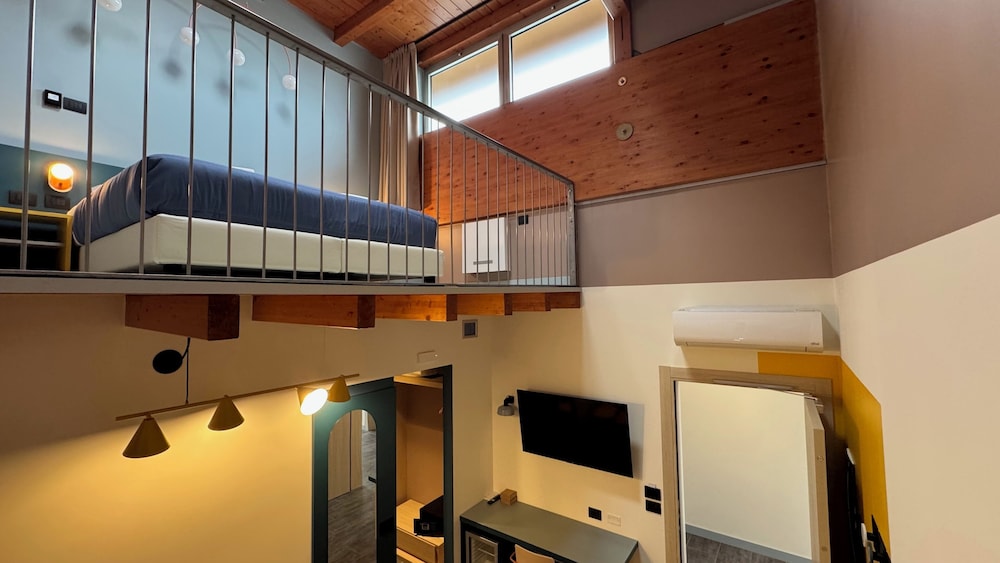 HC Hotel Manerbio Loft