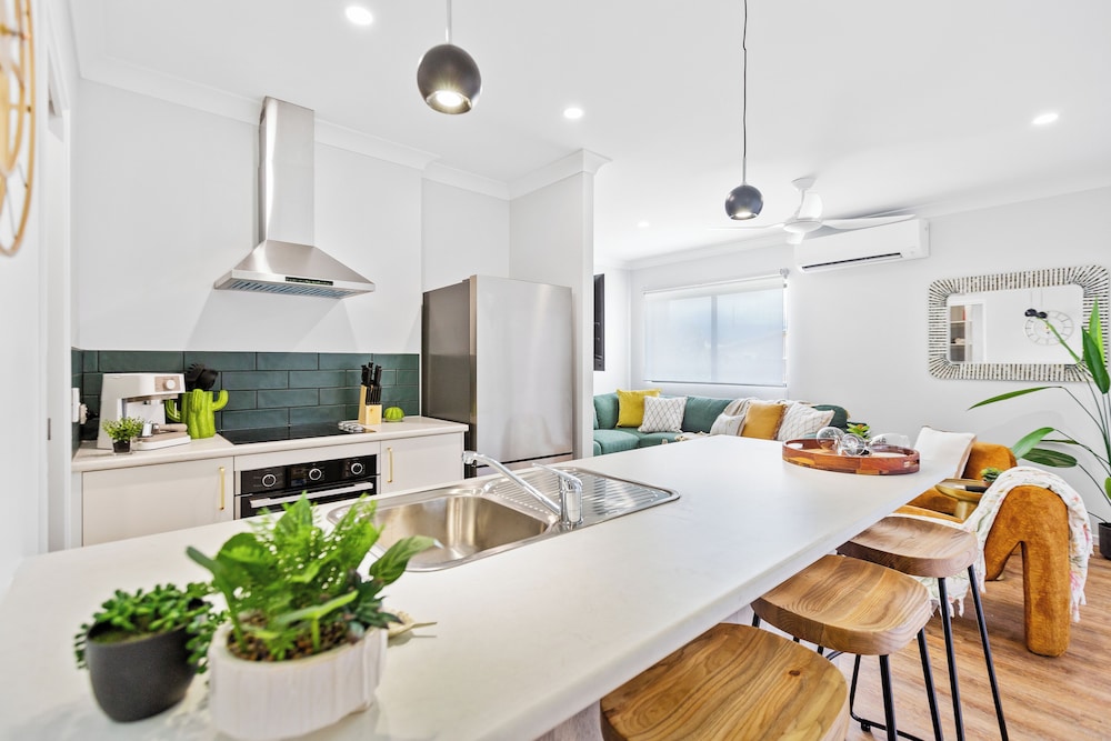 Comfortable 3-Bedroom Home Near City