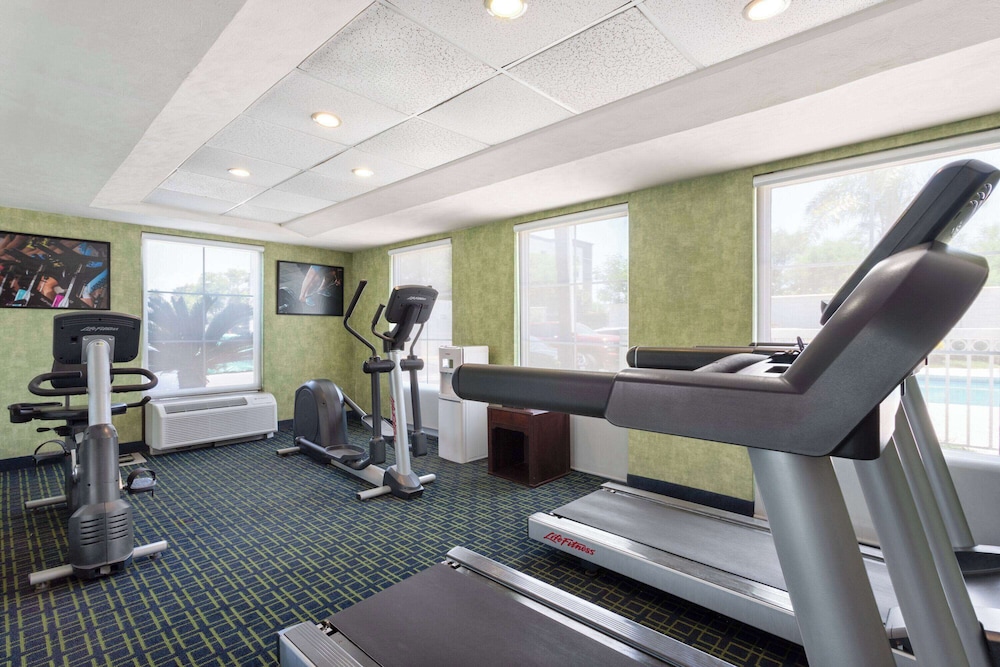 Wyndham Garden Monterrey Aeropuerto - Property Image 5