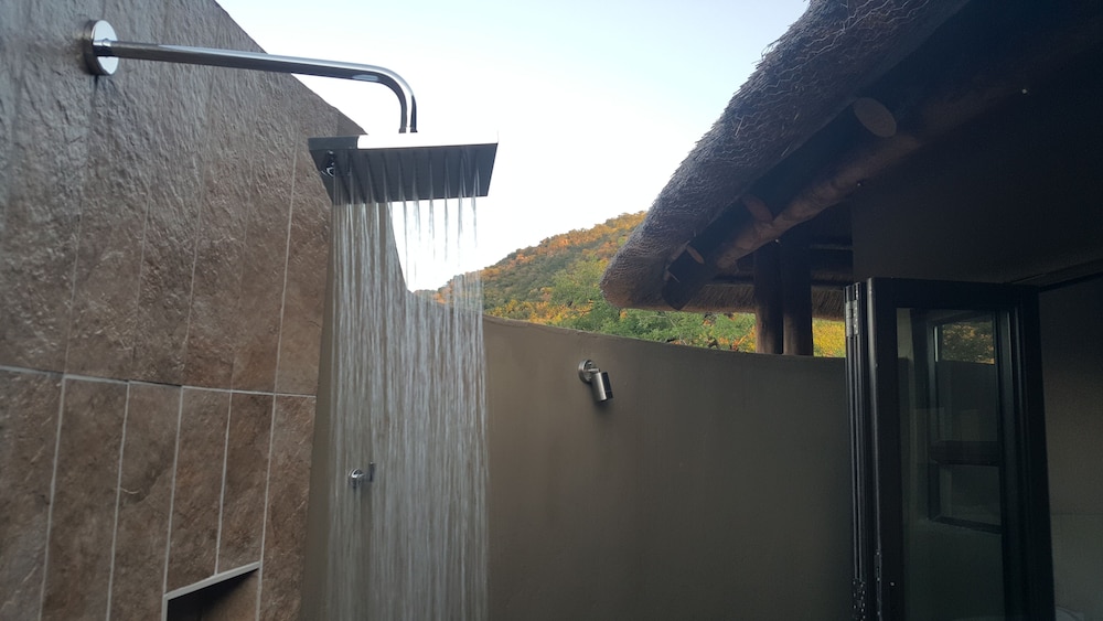 Morokolo Safari Lodge