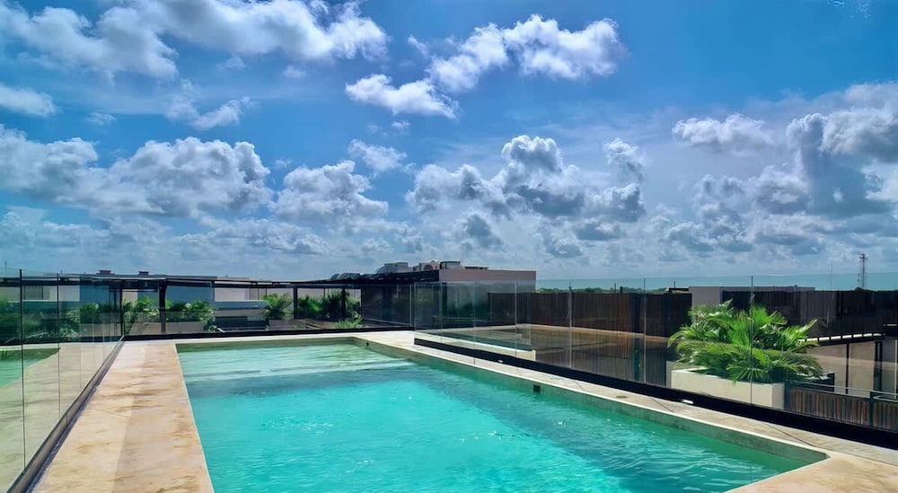 2 BR With Private Pool Spacious Green Areas by Waves Management