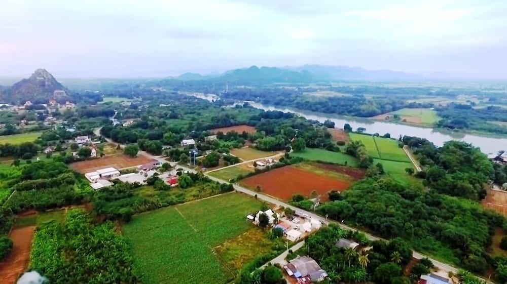 Baan2Rai