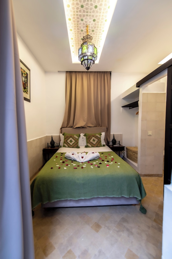 riad dar yousra
