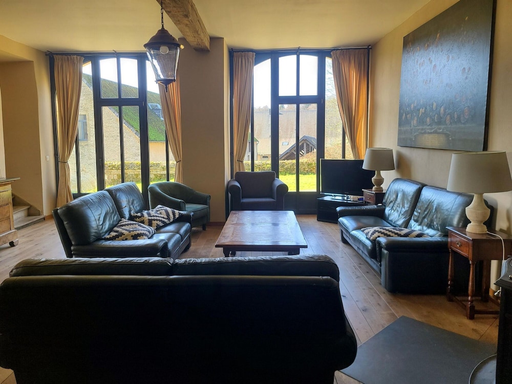 Accommodation in the Forges of Orval