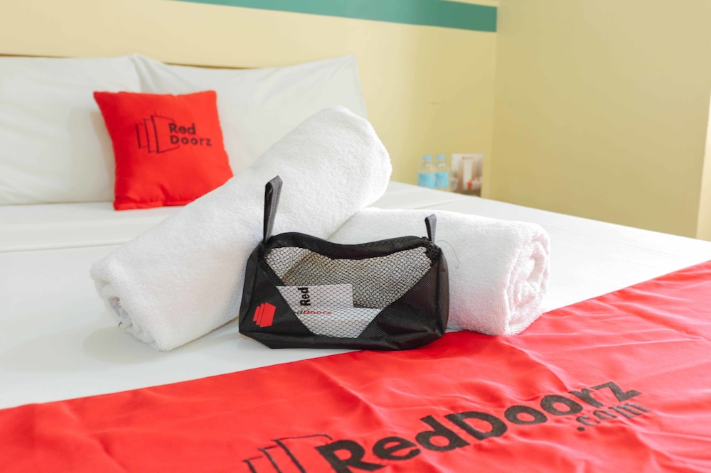 Cebu Vacations - RedDoorz  MJ Cuenco Avenue Cebu - Property Image 14