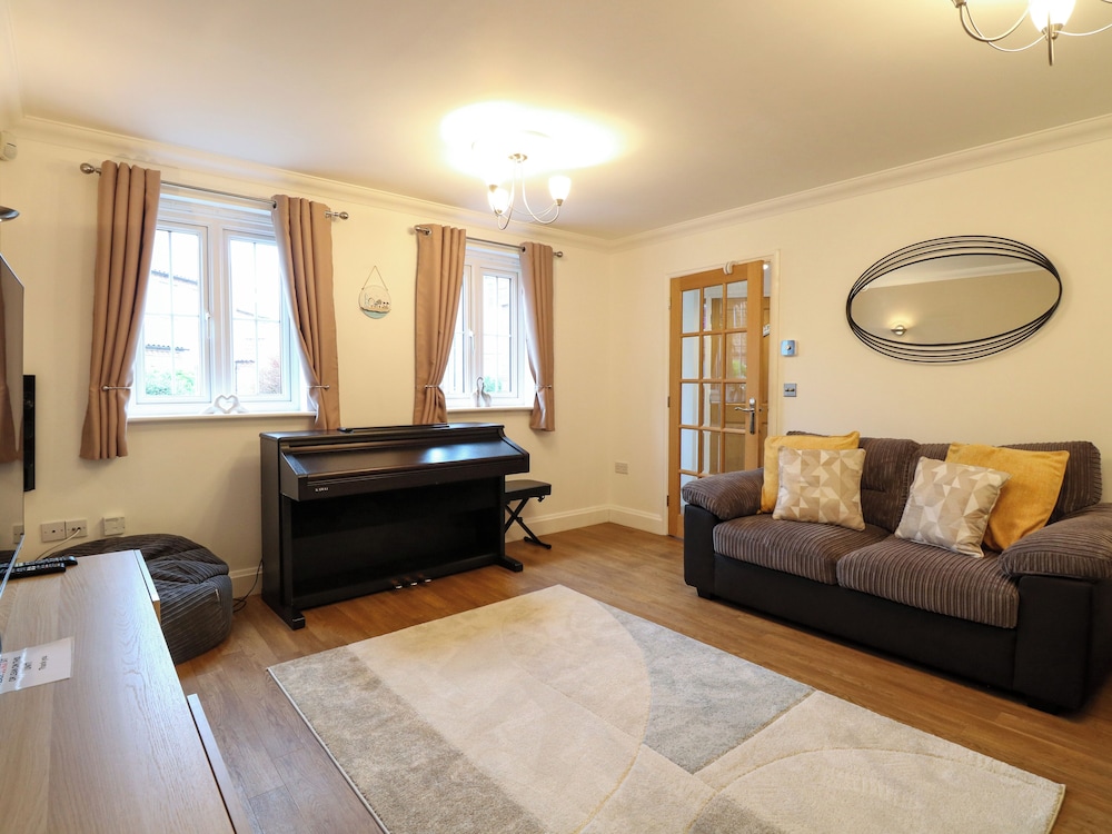 19 Stablefield Way