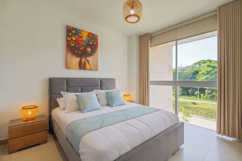 Baia Kristal Cartagena By HostPro