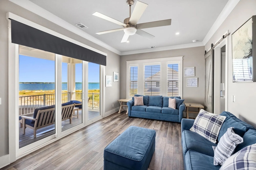 Sunset Serenade 4 Bedroom Home