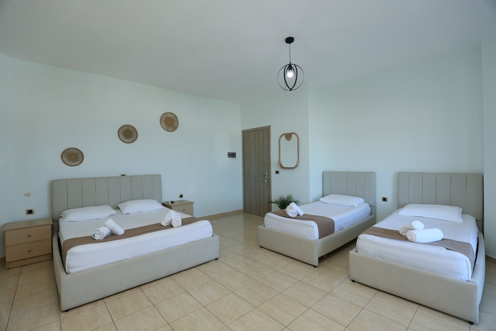 Michelle Apartments