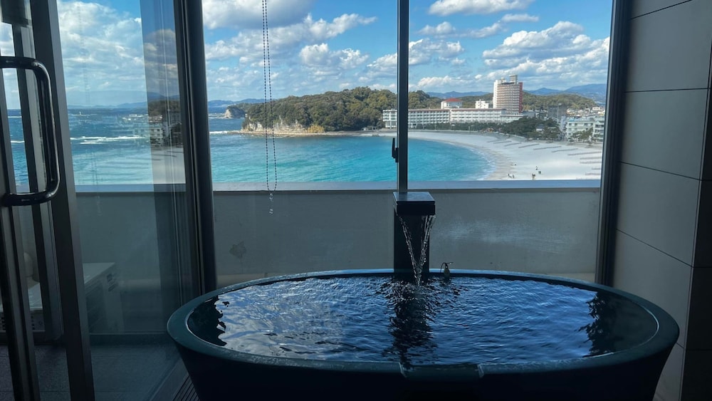 Hotel Sanrakuso