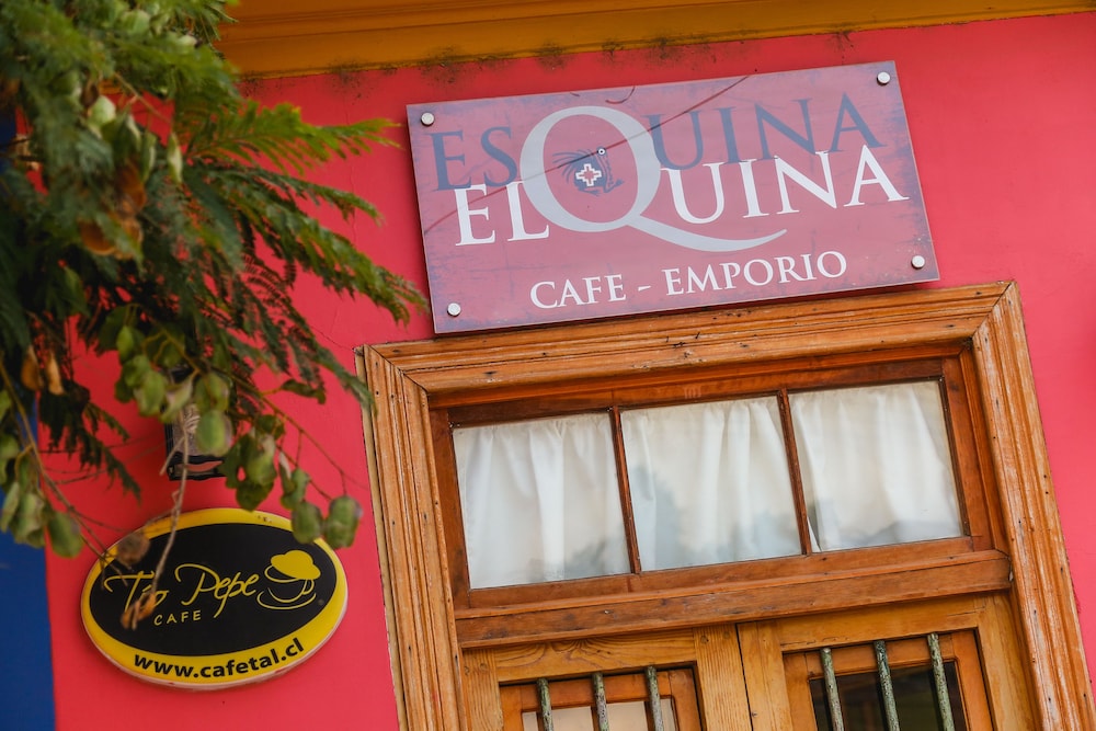 Esquina Elquina Hostal