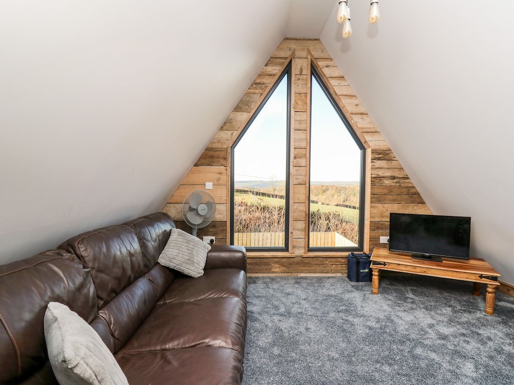 Valley View Hideaway