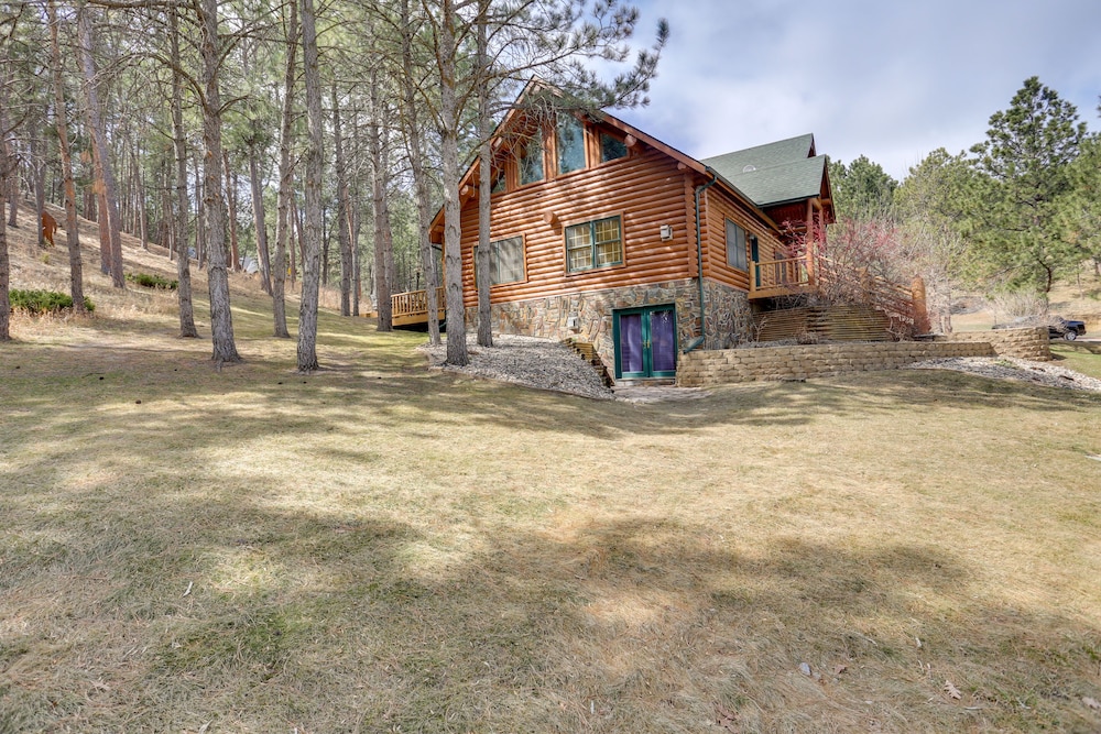 Piedmont Cabin ~ 10 Mi to Rapid City! view 3
