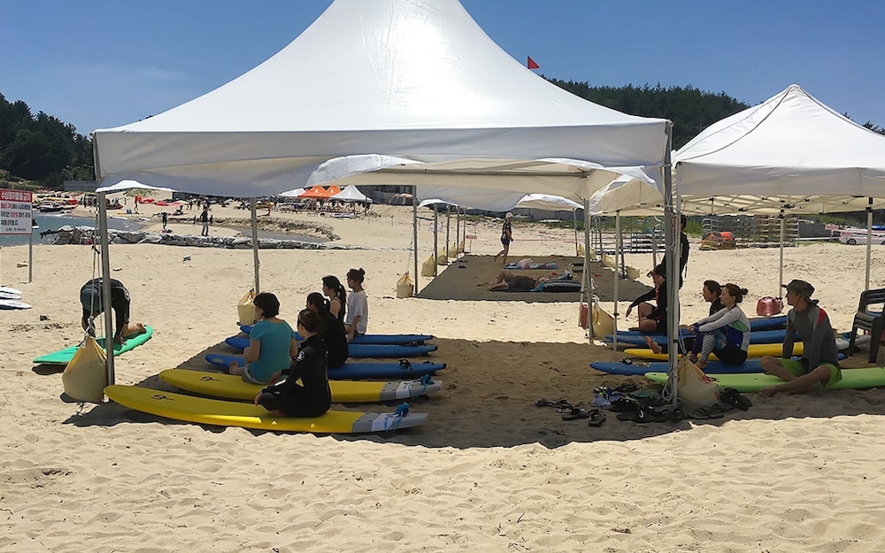 Yangyang Fun Surf Guest House view 2