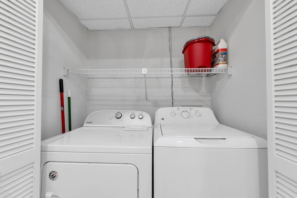 Edgewater Golf Villa 3204